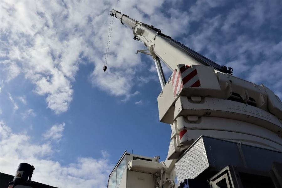 Liebherr LTM1050-3.1 6x4 Drive And 6-Wheel Steering, 50t Ca - Autokran za sve terene: slika 3 Liebherr LTM1050-3.1 6x4 Drive And 6-Wheel Steering, 50t Ca - Autokran za sve terene: slika 3