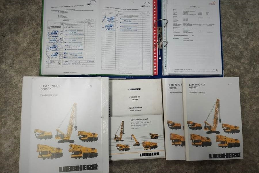 Liebherr LTM1070-4.2 Dutch Vehicle Registration, Valid Insp - Autokran za sve terene: slika 2 Liebherr LTM1070-4.2 Dutch Vehicle Registration, Valid Insp - Autokran za sve terene: slika 2