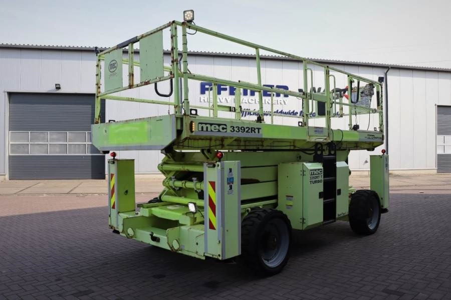 MEC 3392RT-T Diesel, 4x4 Drive, 12m Working Height, 12 - Lift u obliku makaza: slika 2 MEC 3392RT-T Diesel, 4x4 Drive, 12m Working Height, 12 - Lift u obliku makaza: slika 2