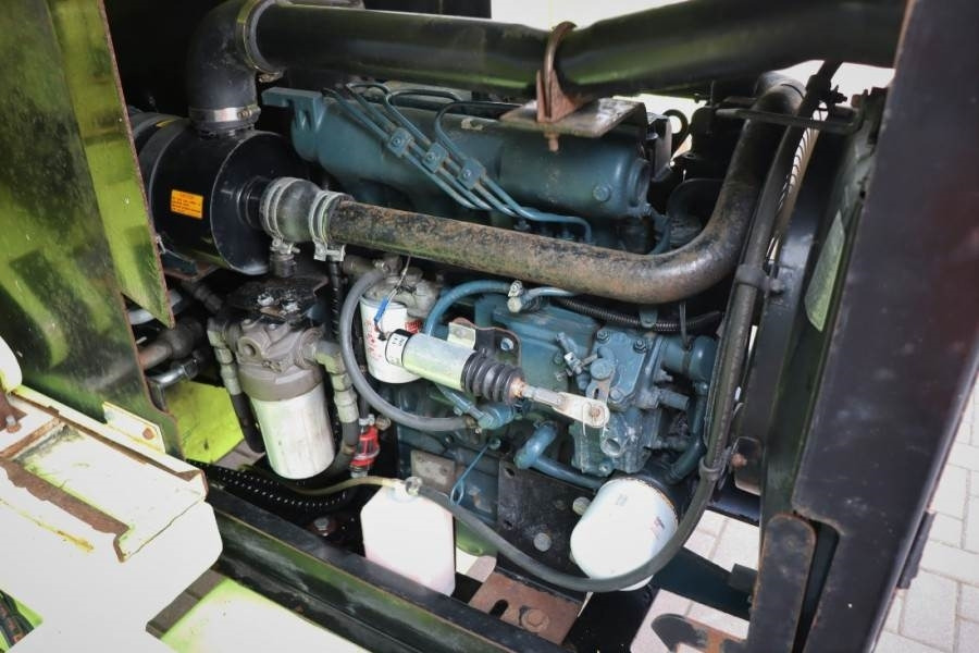 MEC 3392RT-T Diesel, 4x4 Drive, 12m Working Height, 12 - Lift u obliku makaza: slika 3 MEC 3392RT-T Diesel, 4x4 Drive, 12m Working Height, 12 - Lift u obliku makaza: slika 3