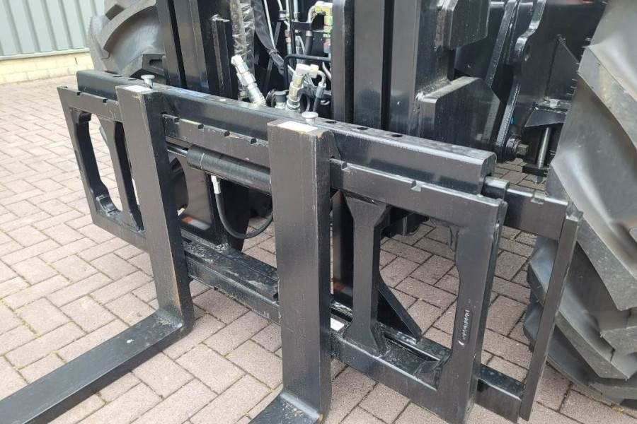 Manitou M30-4 Valid inspection, *Guarantee, Diesel, 4x4 Dr - Terenski viljuškar: slika 4 Manitou M30-4 Valid inspection, *Guarantee, Diesel, 4x4 Dr - Terenski viljuškar: slika 4