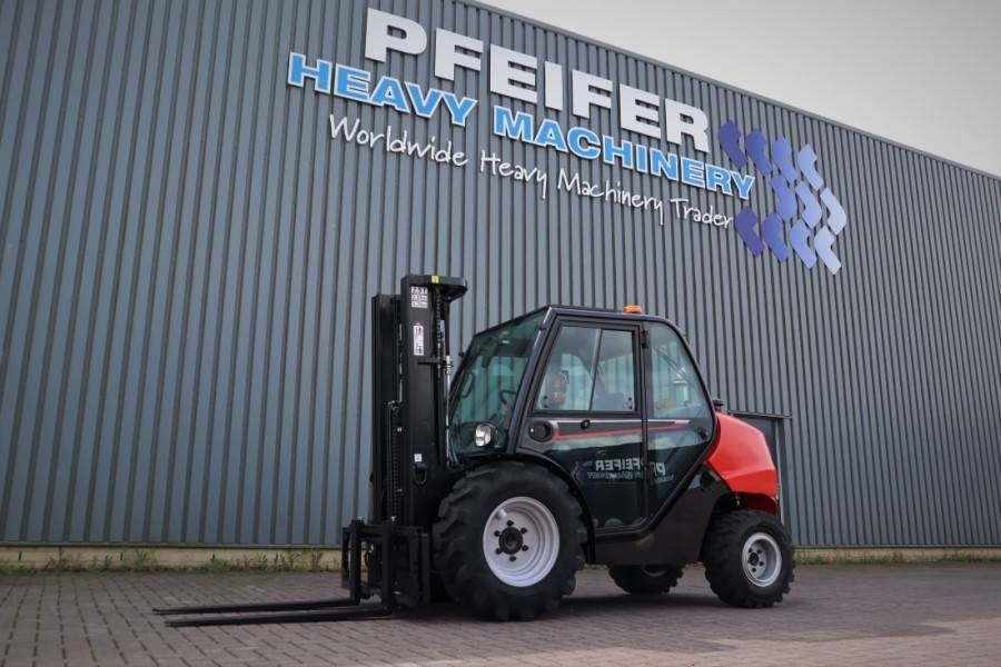 Manitou MC25-4 Valid Inspection, *Guarantee, Diesel, 4x4 - Terenski viljuškar: slika 1 Manitou MC25-4 Valid Inspection, *Guarantee, Diesel, 4x4 - Terenski viljuškar: slika 1