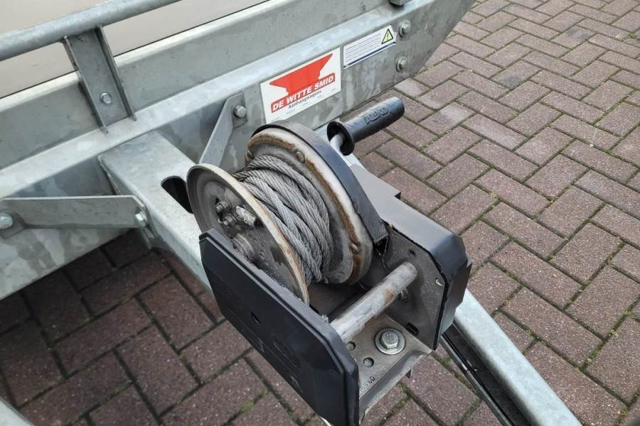 Saris C2700 2 Axel Trailer, Maximum payload: 2045 kg, In - Prikolica za automobil: slika 4 Saris C2700 2 Axel Trailer, Maximum payload: 2045 kg, In - Prikolica za automobil: slika 4