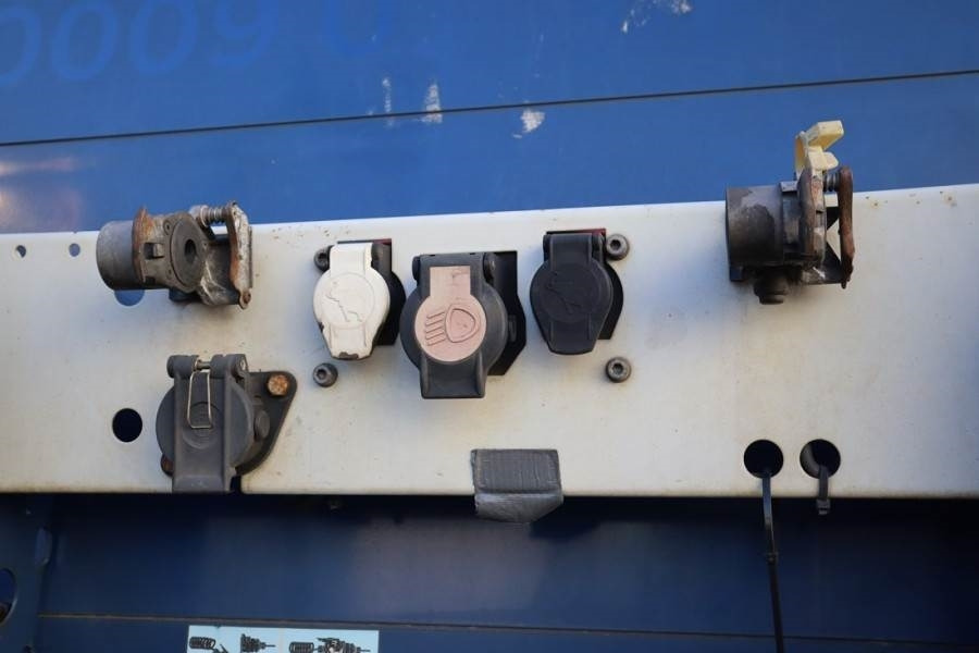 Schmitz Cargobull SCB3ST CoC Documents, TuV Loading Certif - Prikolica sa ceradom: slika 4 Schmitz Cargobull SCB3ST CoC Documents, TuV Loading Certif - Prikolica sa ceradom: slika 4