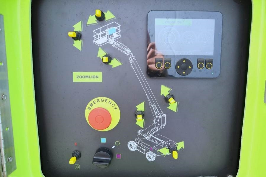 Zoomlion ZT26JE Fully Electric Lithium-Powered, 4x4 Rough T  - Teleskopska platforma: slika 3 Zoomlion ZT26JE Fully Electric Lithium-Powered, 4x4 Rough T  - Teleskopska platforma: slika 3