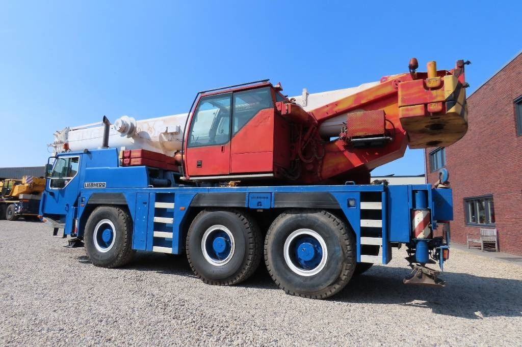 Liebherr LTM 1055-1 - Autokran za sve terene: slika 4 Liebherr LTM 1055-1 - Autokran za sve terene: slika 4