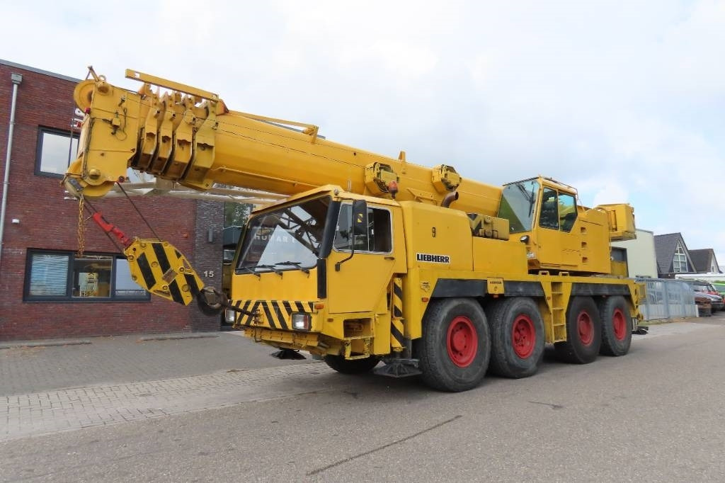 Liebherr LTM 1070-1 - Autokran za sve terene: slika 1 Liebherr LTM 1070-1 - Autokran za sve terene: slika 1