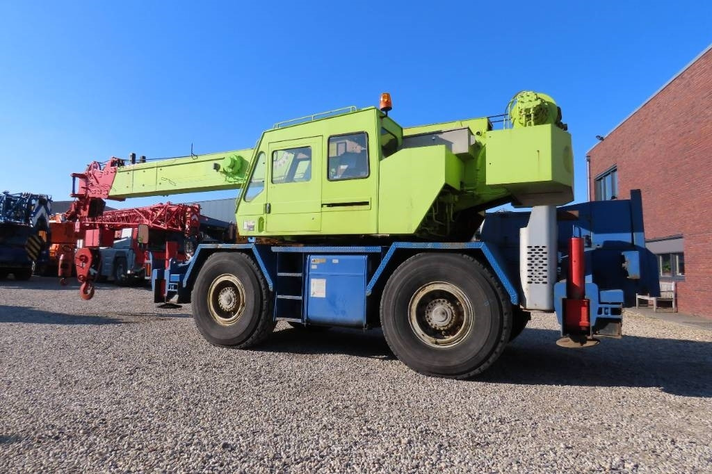 Tadano TR 250 E - Autodizalica: slika 3 Tadano TR 250 E - Autodizalica: slika 3