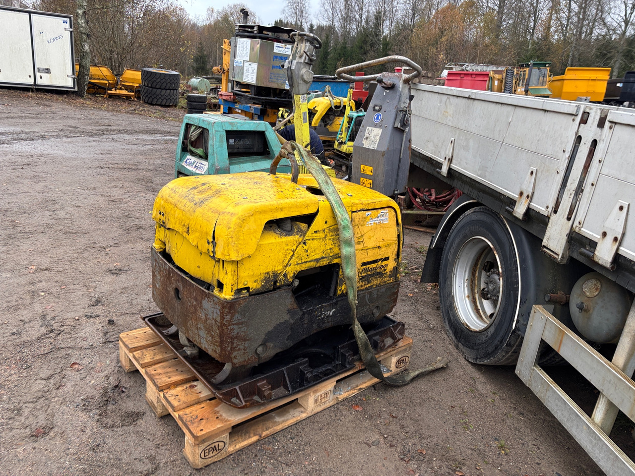 Atlas Copco - Vibraciona ploča: slika 1 Atlas Copco - Vibraciona ploča: slika 1