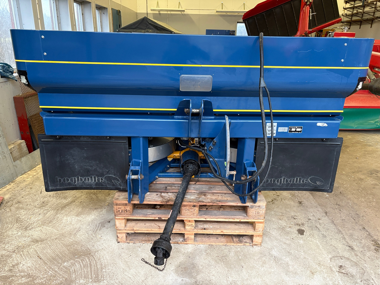 Bogballe M2Q - Rasipač veštačkog đubriva: slika 1 Bogballe M2Q - Rasipač veštačkog đubriva: slika 1