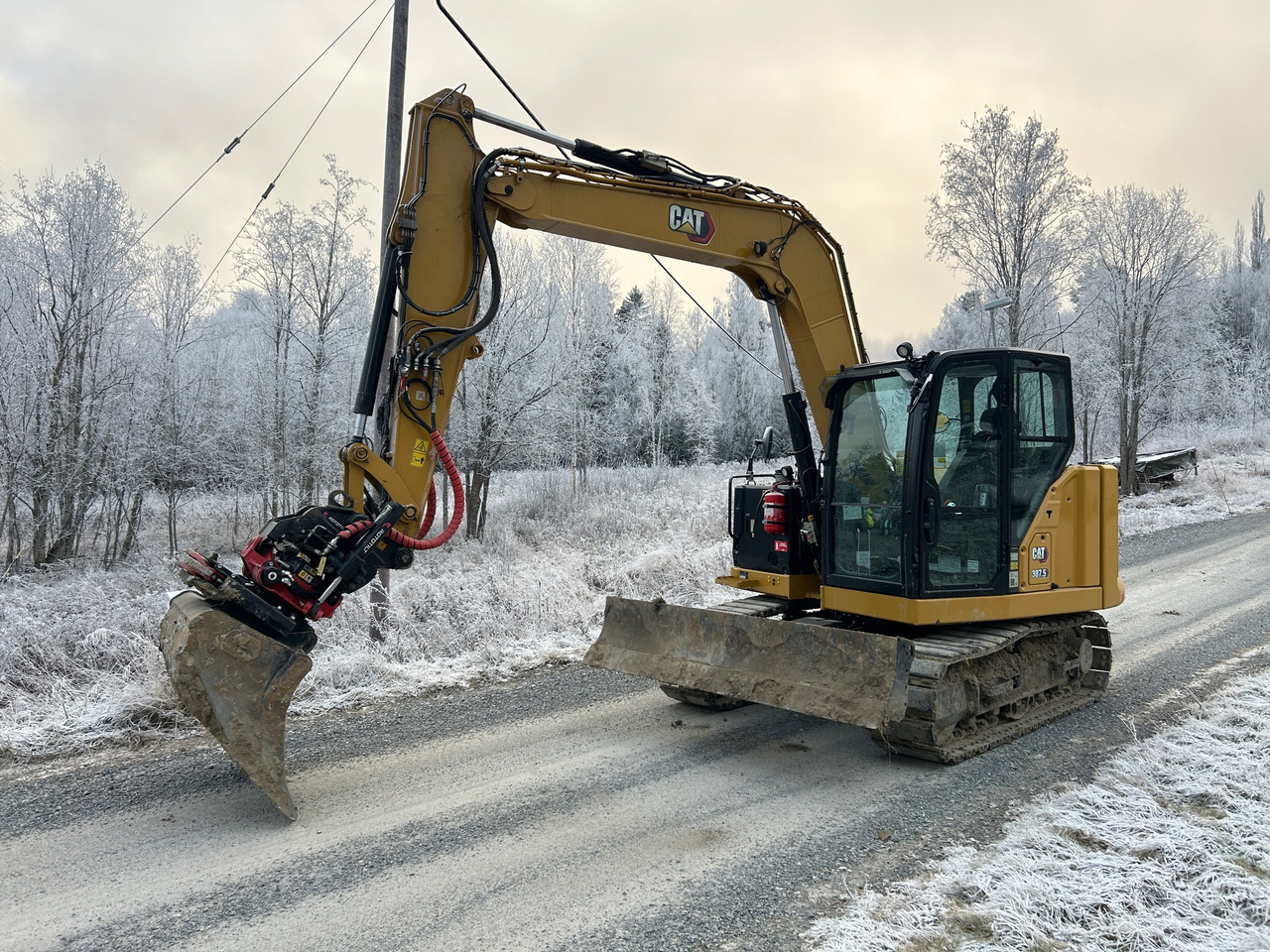 CAT 307.5 - Bager: slika 1 CAT 307.5 - Bager: slika 1