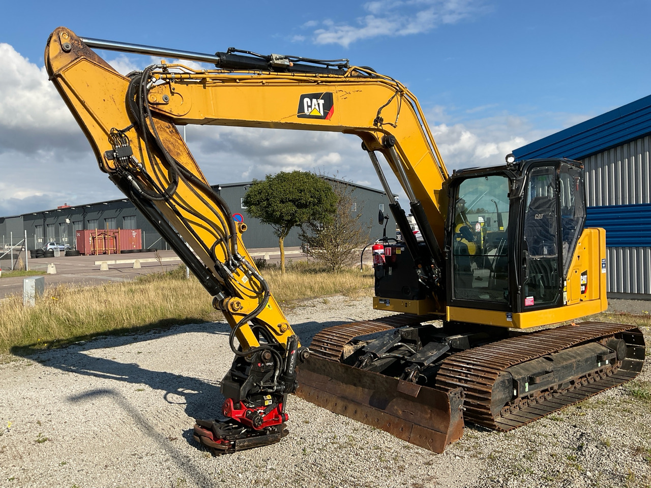 CAT 310 - Bager: slika 1 CAT 310 - Bager: slika 1