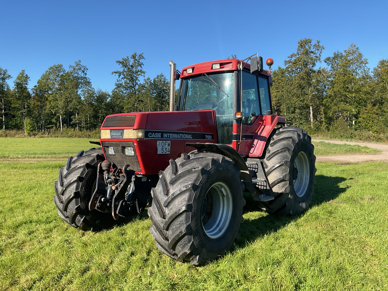 Case IH 7120 - Traktor: slika 1 Case IH 7120 - Traktor: slika 1
