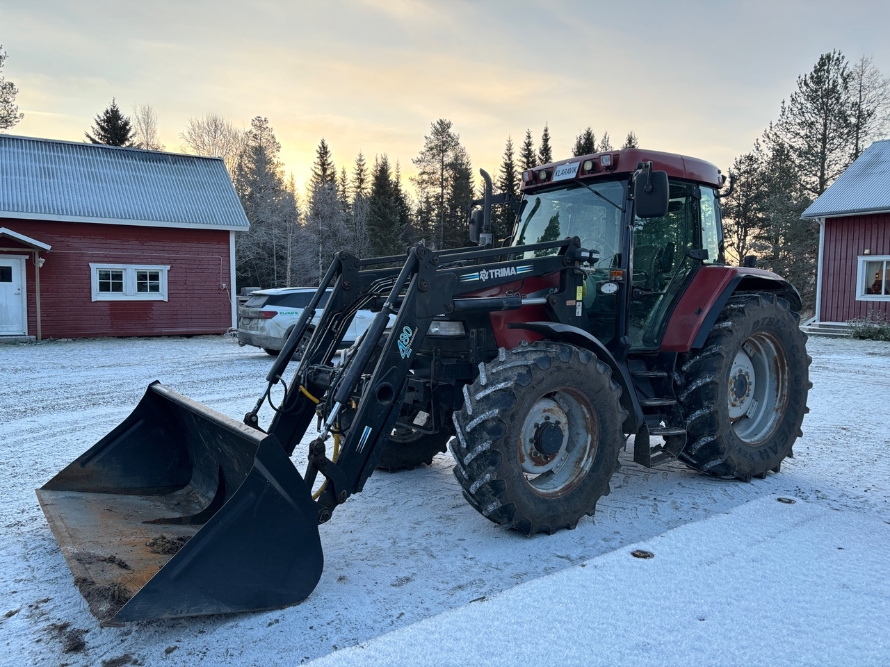 Case IH MX100C - Traktor: slika 1 Case IH MX100C - Traktor: slika 1