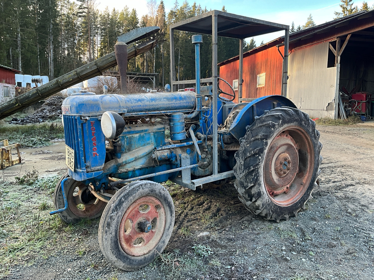 Fordson Major - Traktor: slika 1 Fordson Major - Traktor: slika 1
