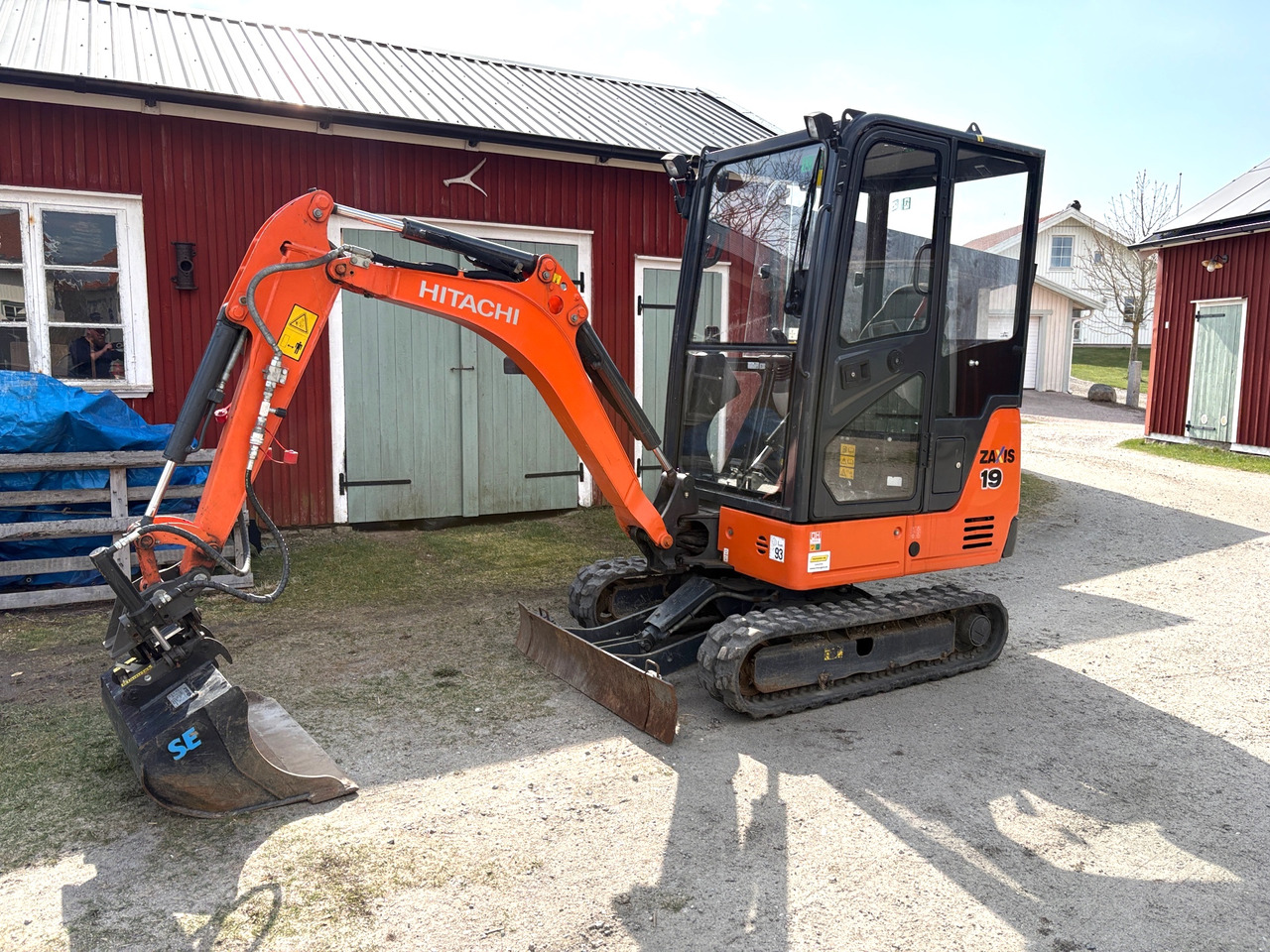 Hitachi ZX19-5A CR - Bager: slika 1 Hitachi ZX19-5A CR - Bager: slika 1