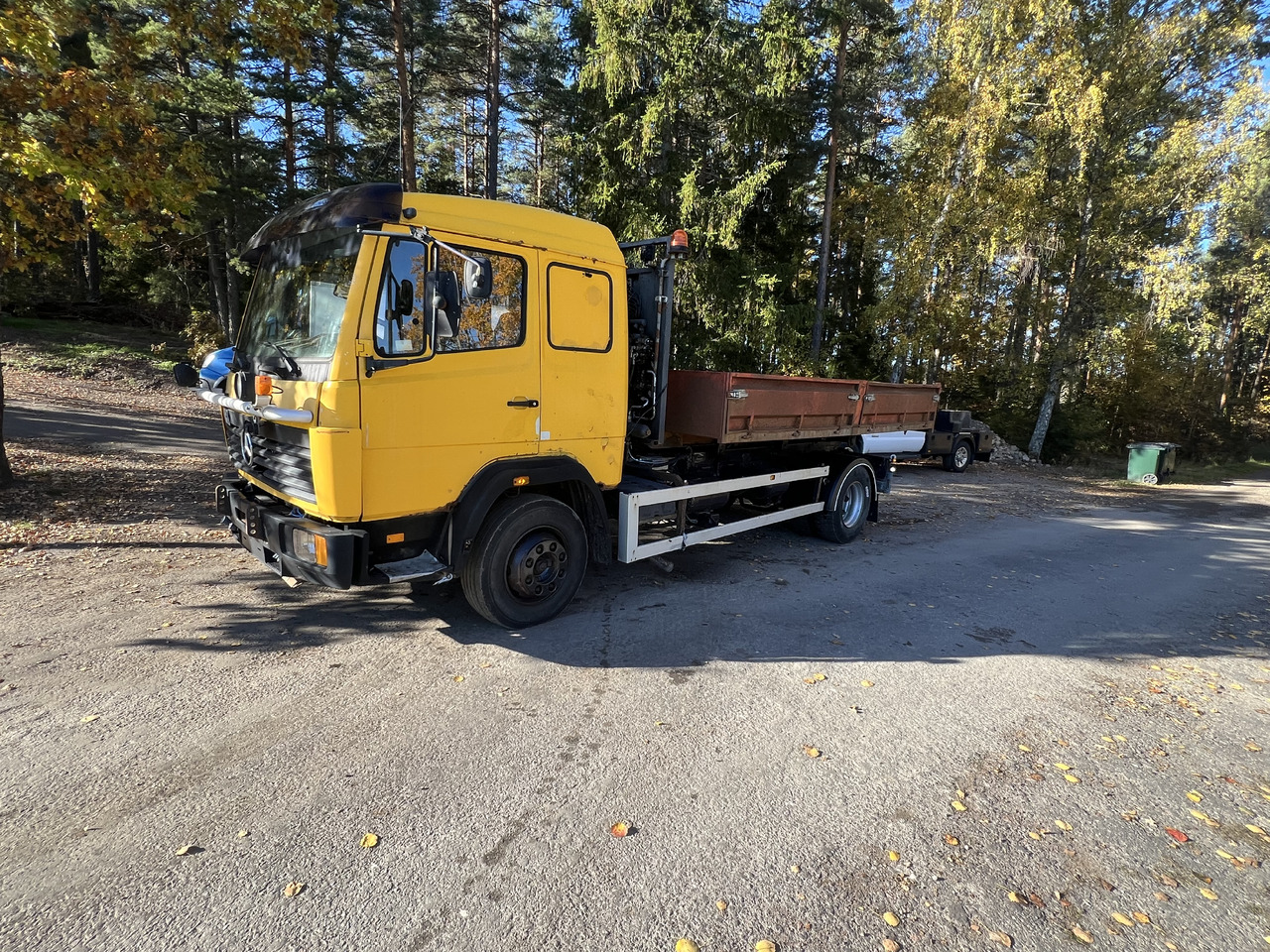 Mercedes-Benz 1117L - Kamion: slika 1 Mercedes-Benz 1117L - Kamion: slika 1