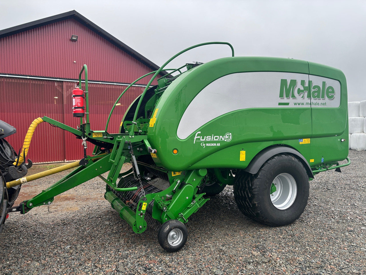 McHale Fusion 3 - Balirka za okrugle bale: slika 1 McHale Fusion 3 - Balirka za okrugle bale: slika 1