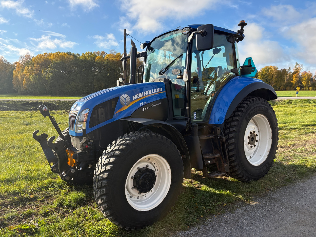 New Holland T5.115 - Traktor: slika 1 New Holland T5.115 - Traktor: slika 1