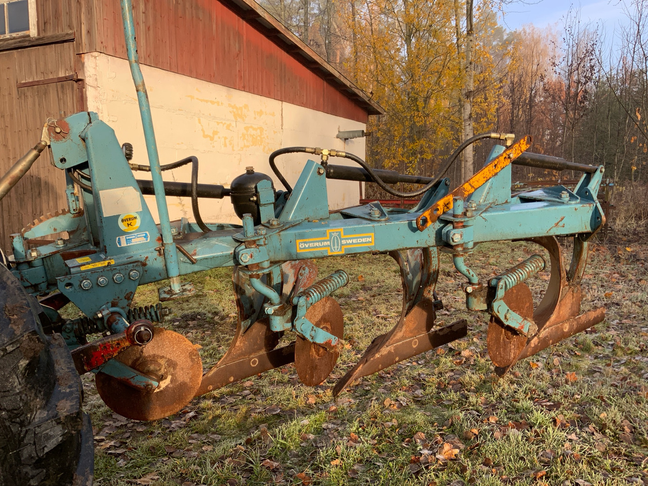 Överum B 387 H - Plug: slika 1 Överum B 387 H - Plug: slika 1