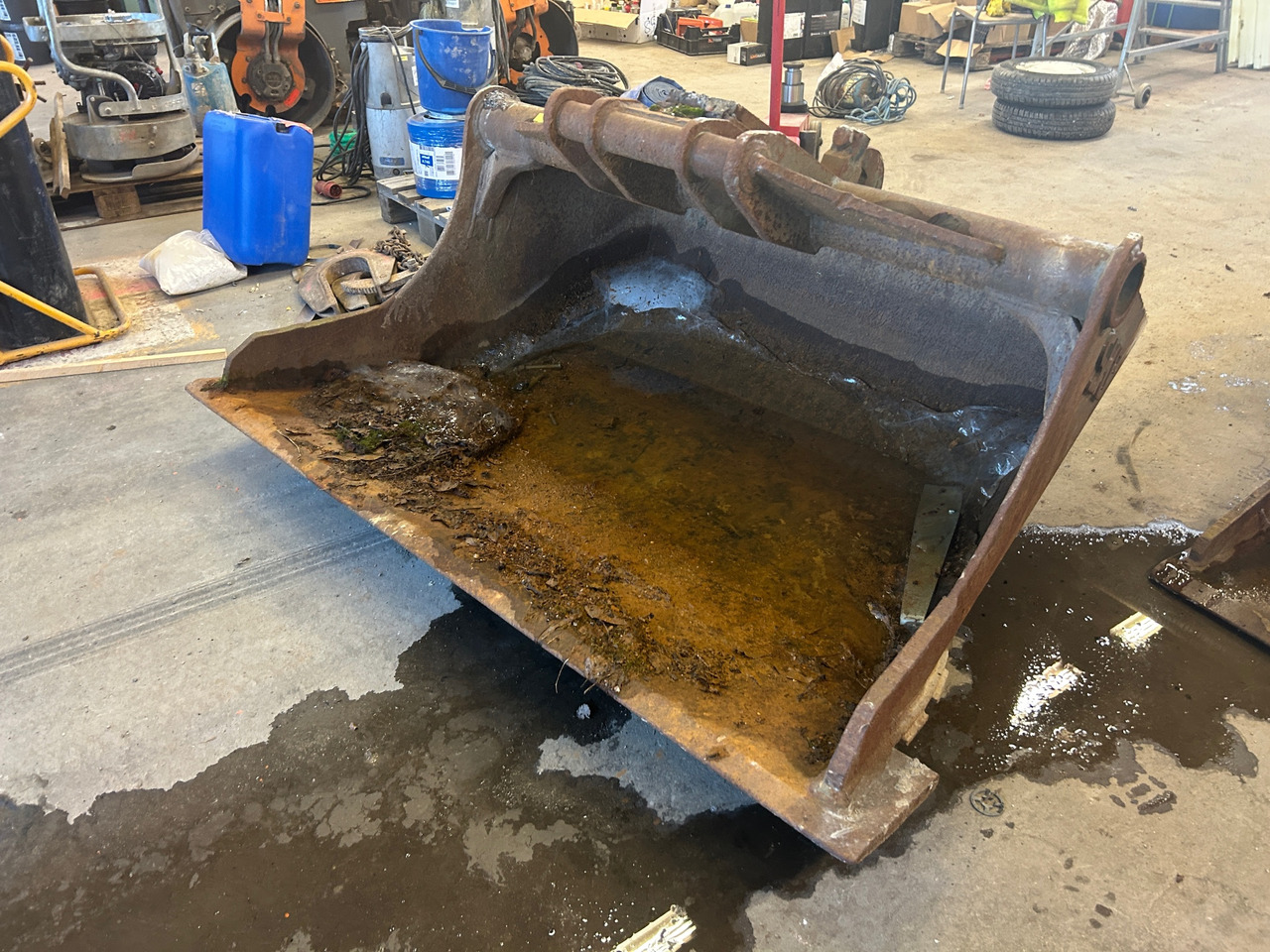 SMP STS750 - Kašika: slika 1 SMP STS750 - Kašika: slika 1