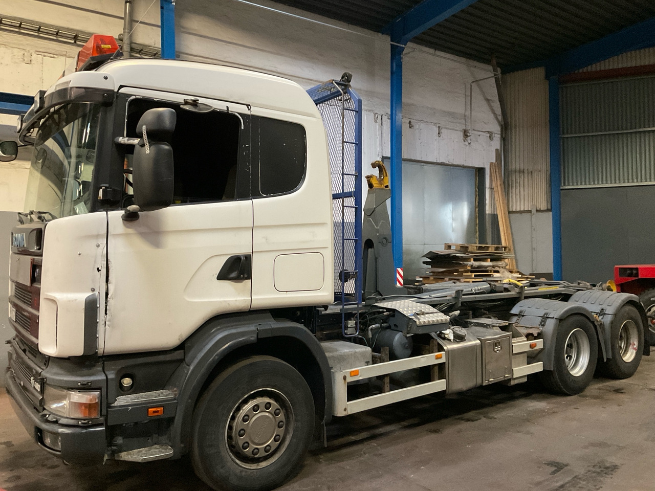 Scania 164/480 - Kamion sa hidrauličnom kukom: slika 1 Scania 164/480 - Kamion sa hidrauličnom kukom: slika 1