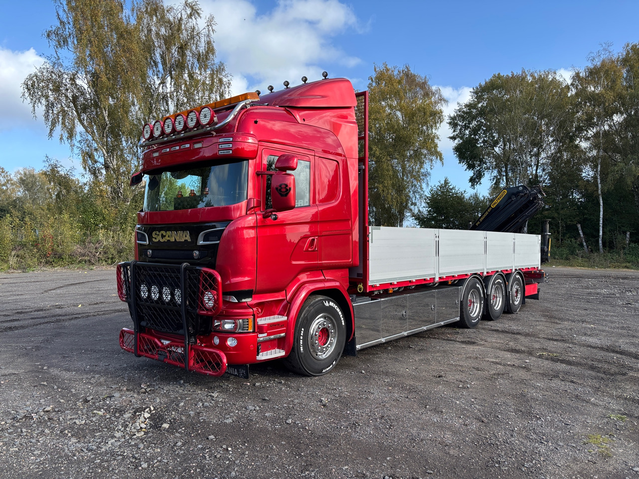 Scania R520 - Kamion sa dizalicom: slika 1 Scania R520 - Kamion sa dizalicom: slika 1