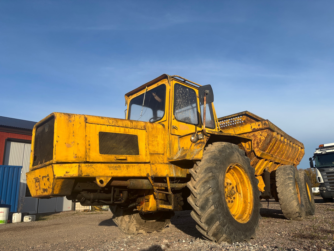 Volvo DR860 - Kiper: slika 1 Volvo DR860 - Kiper: slika 1