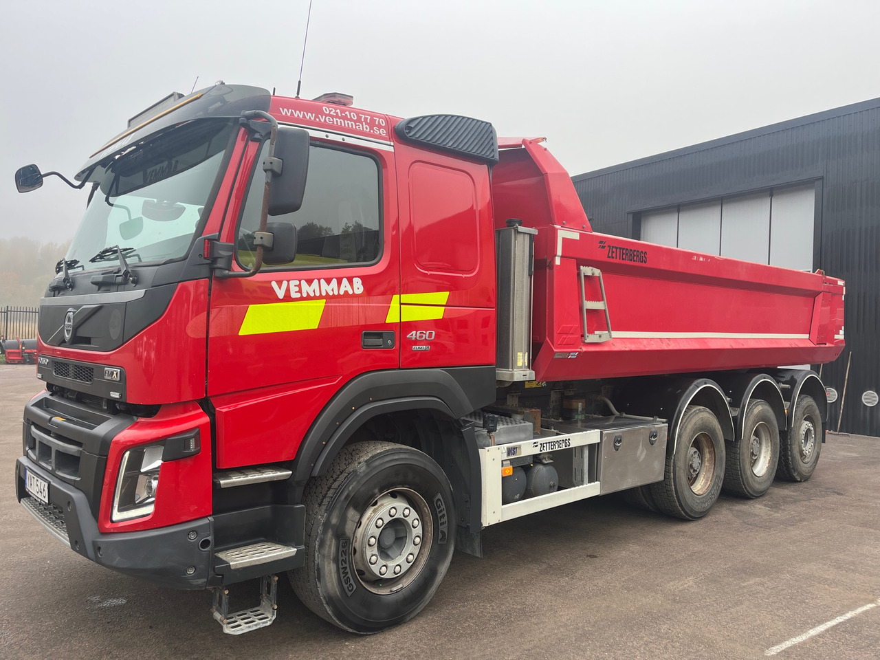 Volvo FMX 460 8*4 - Istovarivač: slika 1 Volvo FMX 460 8*4 - Istovarivač: slika 1