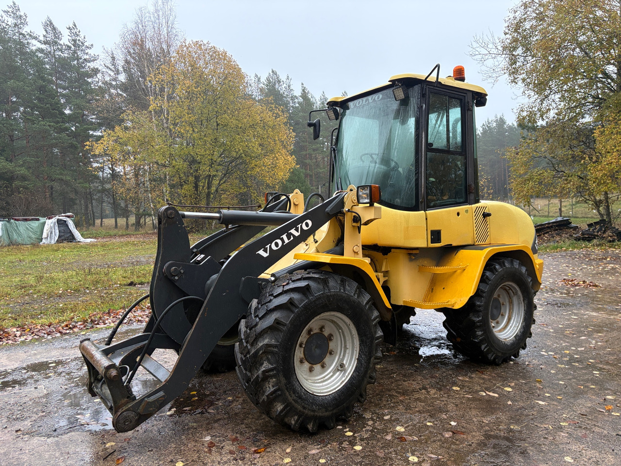 Volvo L35 B/Z - Utovarivač točkaš: slika 1 Volvo L35 B/Z - Utovarivač točkaš: slika 1
