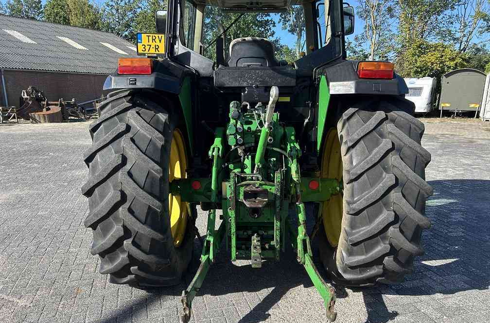 John Deere 6210 - Traktor: slika 3 John Deere 6210 - Traktor: slika 3