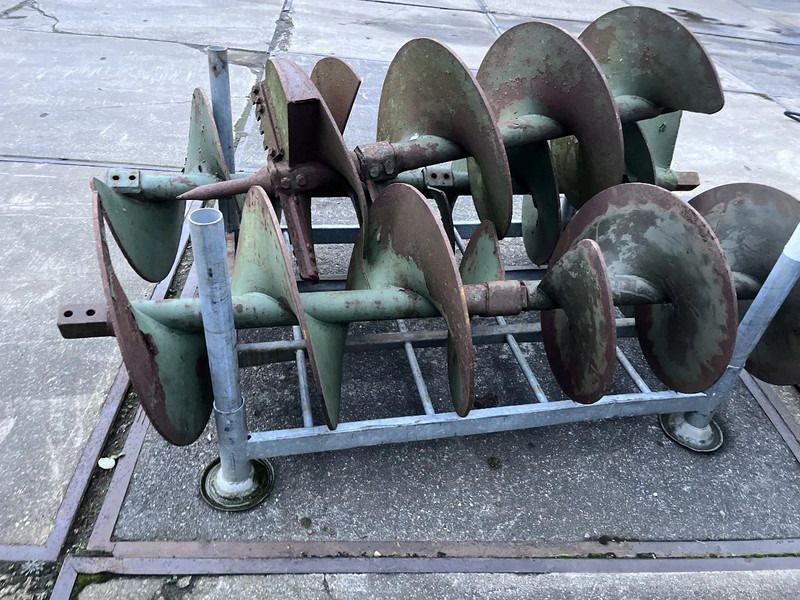 Avegaar 62 cm diameter Avegaar 620 mm diameter lengte 1000 mm - Veliki kamon za bušenje: slika 1 Avegaar 62 cm diameter Avegaar 620 mm diameter lengte 1000 mm - Veliki kamon za bušenje: slika 1