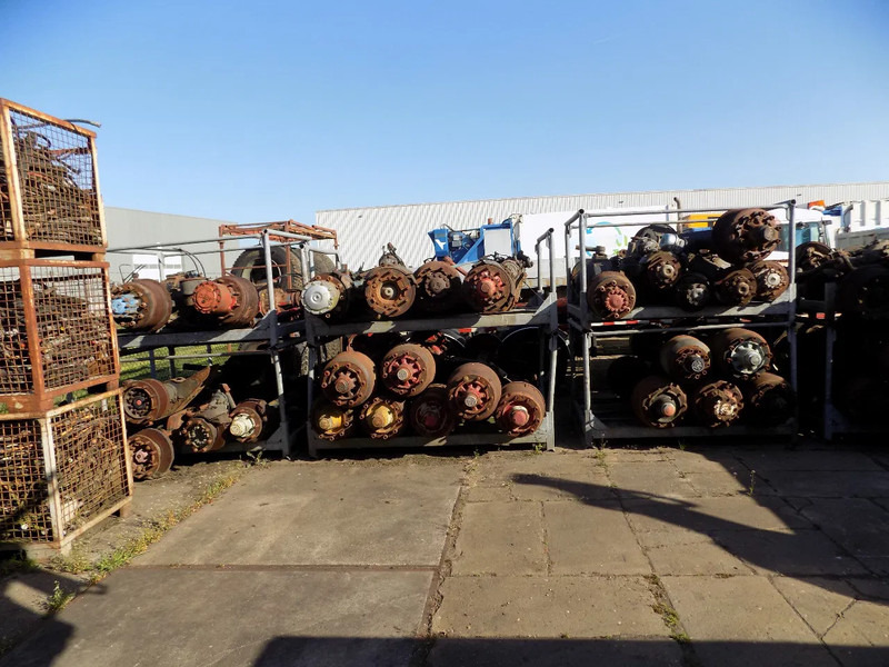 BPW achter assen daf-ginaf-mercedes-scania etc. - Zadnja osovina za Kamion: slika 1 BPW achter assen daf-ginaf-mercedes-scania etc. - Zadnja osovina za Kamion: slika 1