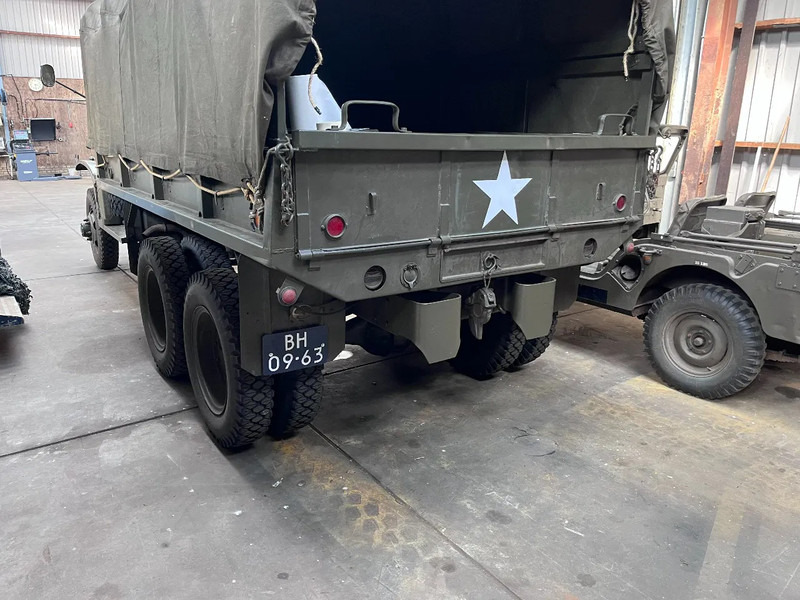 GMC CCKW 353 CCKW 353 Banjo axle GMC CCKW 353 Banjo axle - Kamion sa zatvorenim sandukom: slika 5 GMC CCKW 353 CCKW 353 Banjo axle GMC CCKW 353 Banjo axle - Kamion sa zatvorenim sandukom: slika 5