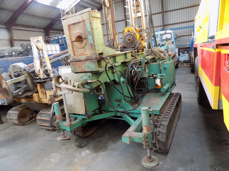 Hatz Borsboom grondboor en Boorpulse met WNH Boormotor - Veliki kamon za bušenje: slika 1 Hatz Borsboom grondboor en Boorpulse met WNH Boormotor - Veliki kamon za bušenje: slika 1