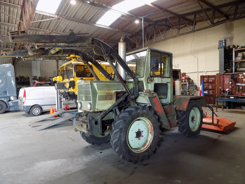 MB Trac MB TRAC 4X4 700 - Traktor: slika 1 MB Trac MB TRAC 4X4 700 - Traktor: slika 1