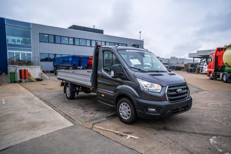 Ford TRANSIT 2.0 TDCI - Dostavno vozilo s ravnom platformom: slika 2 Ford TRANSIT 2.0 TDCI - Dostavno vozilo s ravnom platformom: slika 2