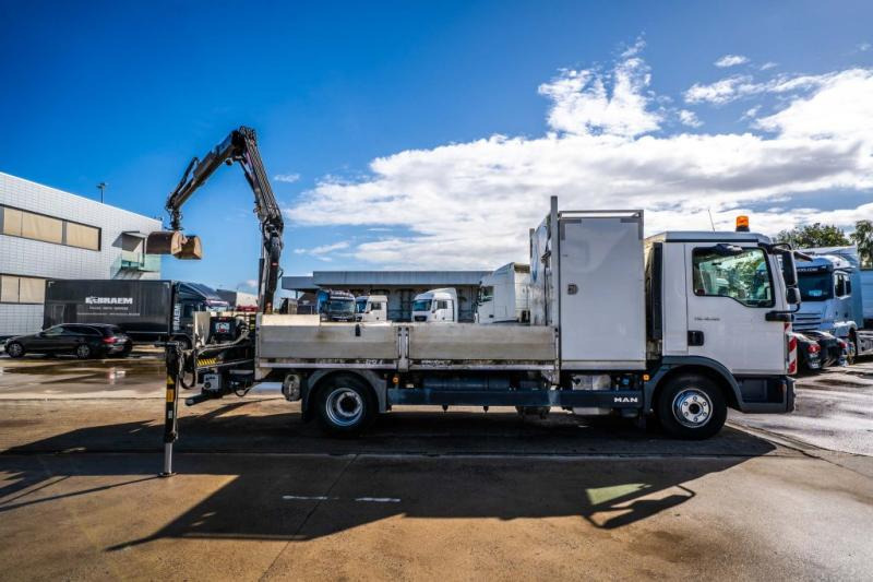 MAN TGL 12.190 BL + HIAB 055 D-1 HIDUO - Kamion sa tovarnim sandukom, Kamion sa dizalicom: slika 3 MAN TGL 12.190 BL + HIAB 055 D-1 HIDUO - Kamion sa tovarnim sandukom, Kamion sa dizalicom: slika 3