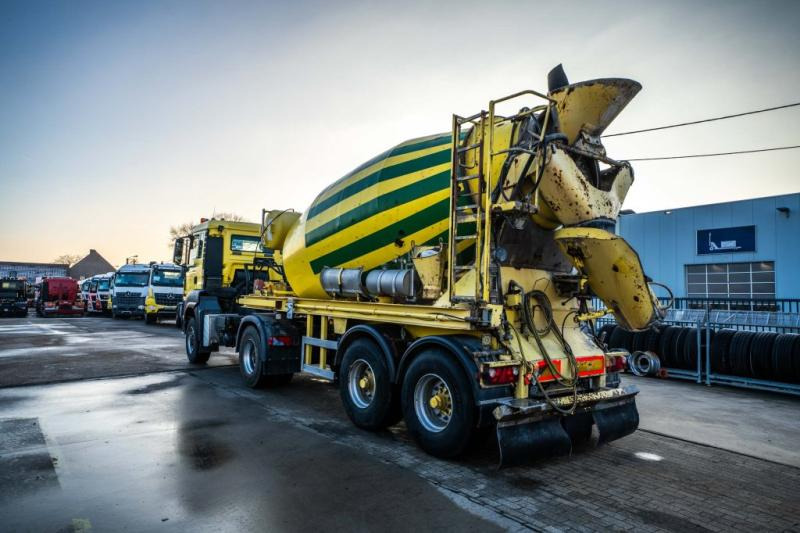 MAN TGS 18.440 BLS 4x4 (+cardan)+STETTER 10M3 - Mikser za beton: slika 5 MAN TGS 18.440 BLS 4x4 (+cardan)+STETTER 10M3 - Mikser za beton: slika 5
