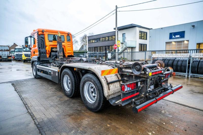 MAN TGS 33.420 BB - Kamion sa hidrauličnom kukom: slika 5 MAN TGS 33.420 BB - Kamion sa hidrauličnom kukom: slika 5