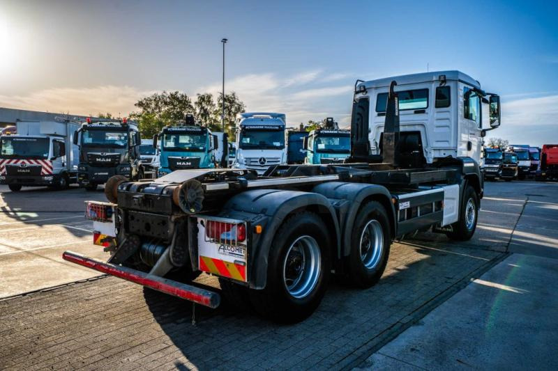MAN TGS 33.430 BL - Kamion sa hidrauličnom kukom: slika 4 MAN TGS 33.430 BL - Kamion sa hidrauličnom kukom: slika 4