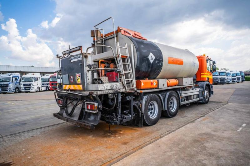 Scania SCANIA 124G420-6x4/BITUMEN/ASFALT - Kamion cisterna: slika 4 Scania SCANIA 124G420-6x4/BITUMEN/ASFALT - Kamion cisterna: slika 4