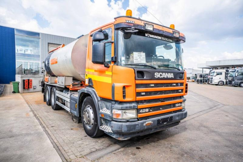 Scania SCANIA 124G420-6x4/BITUMEN/ASFALT - Kamion cisterna: slika 2 Scania SCANIA 124G420-6x4/BITUMEN/ASFALT - Kamion cisterna: slika 2