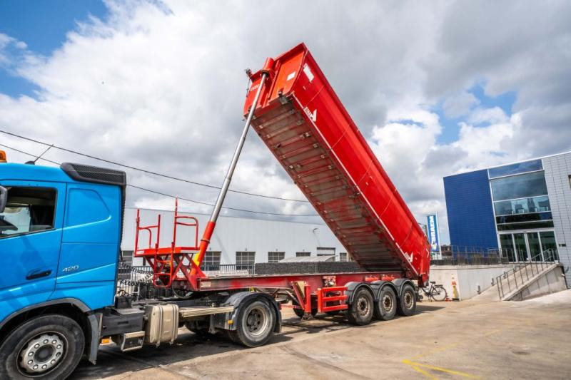 Stas S300XC -C1B-ALU - Poluprikolica istovarivača: slika 1 Stas S300XC -C1B-ALU - Poluprikolica istovarivača: slika 1