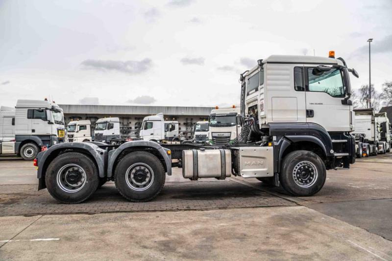 MAN TGS 33.500 BLS - 277.495 KM - Tegljač: slika 5 MAN TGS 33.500 BLS - 277.495 KM - Tegljač: slika 5