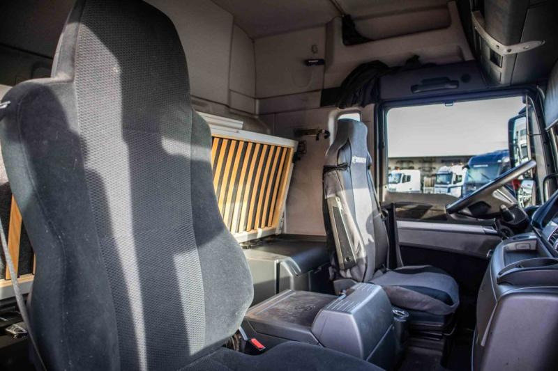 Tegljač MAN TGX 18.440 XLX BLS + INTARDER: slika 9