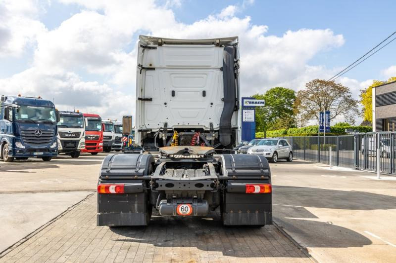 Mercedes ACTROS 1945 (1845) LS - Tegljač: slika 5 Mercedes ACTROS 1945 (1845) LS - Tegljač: slika 5