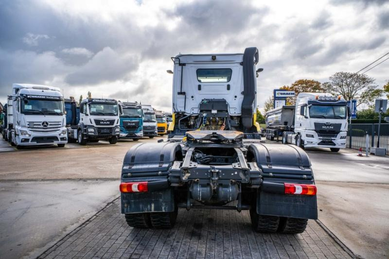 Mercedes AROCS 2045 AS (cardan ) - Tegljač: slika 5 Mercedes AROCS 2045 AS (cardan ) - Tegljač: slika 5