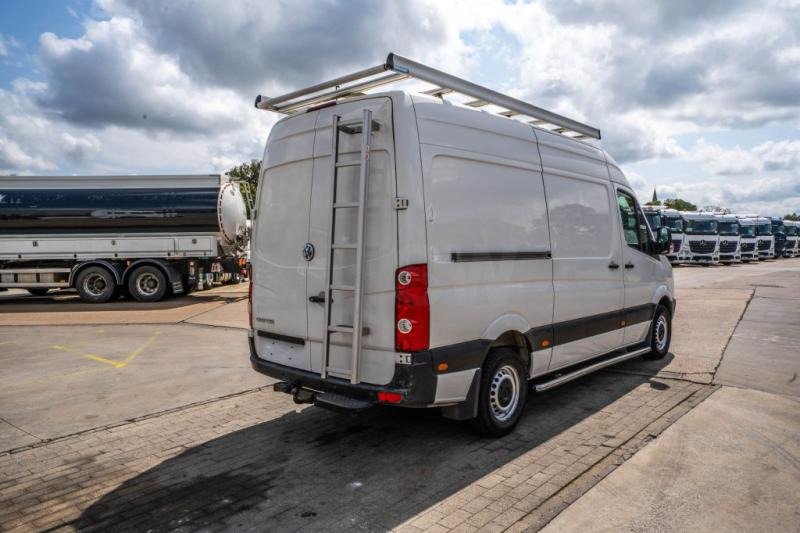 VW CRAFTER 2.0 TDI - Furgon: slika 4 VW CRAFTER 2.0 TDI - Furgon: slika 4
