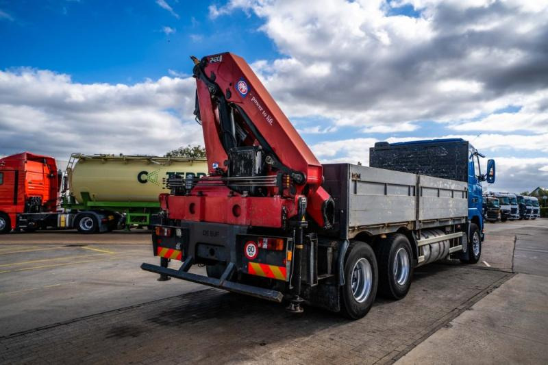 Volvo FH 12-340 - HMF 2420 K6 (2012) - Kamion sa tovarnim sandukom, Kamion sa dizalicom: slika 4 Volvo FH 12-340 - HMF 2420 K6 (2012) - Kamion sa tovarnim sandukom, Kamion sa dizalicom: slika 4